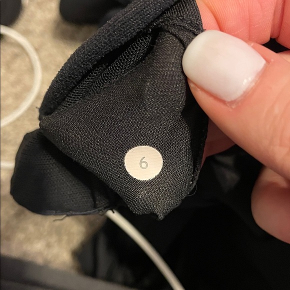 Lululemon racerback tank - Picture 4 of 4